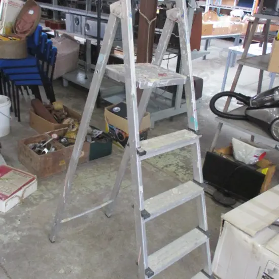 Ladder
