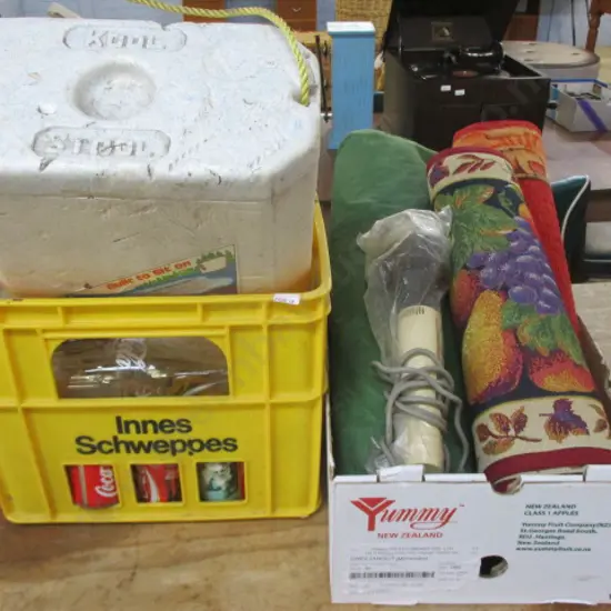 2 Boxes Asst