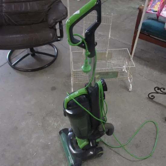 Upright Vac