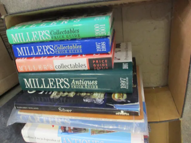 Collectors Books Image 1++