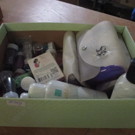 Makeup Etc