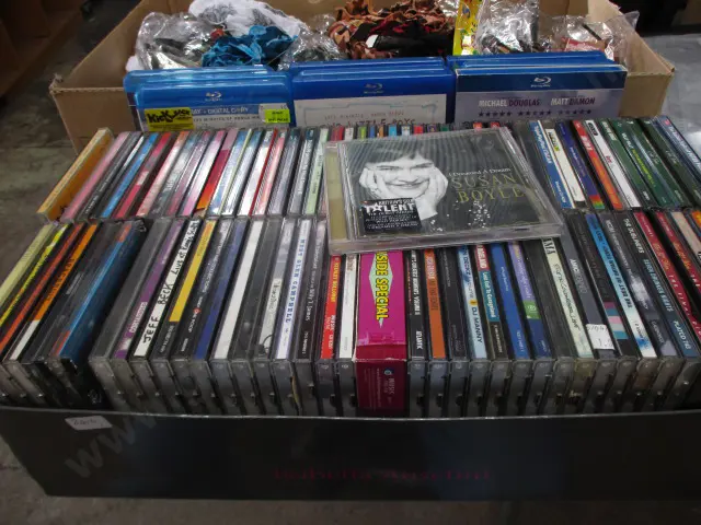 Cds and Dvds Image 1++