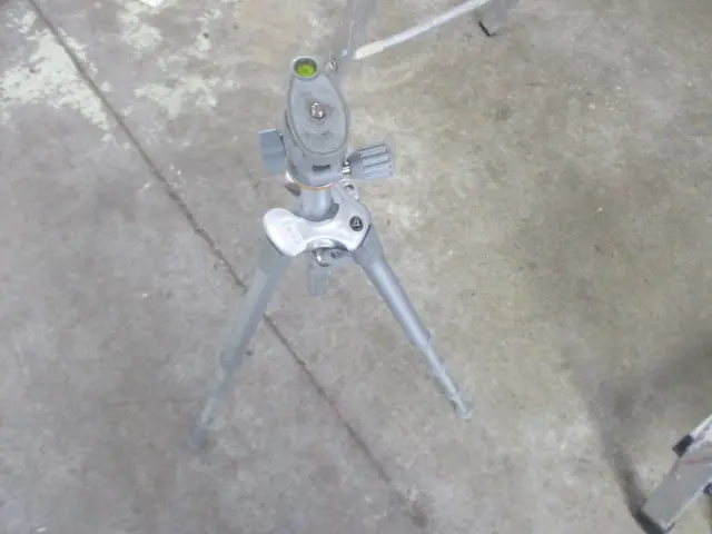 Tripod Image 1++