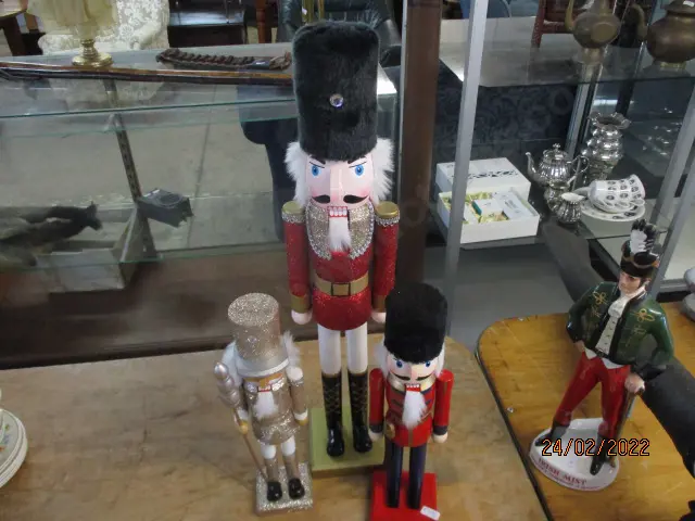 Nutcrackers Image 1++