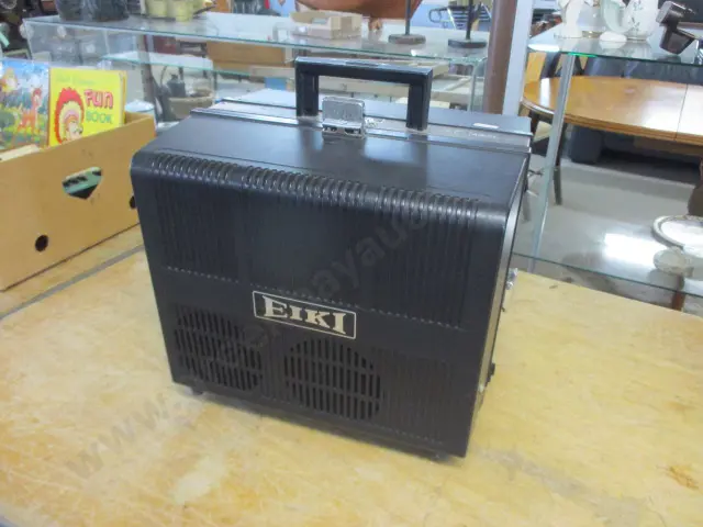 Projector Image 1++