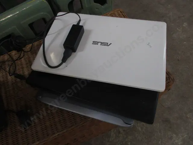 Laptops Image 1++