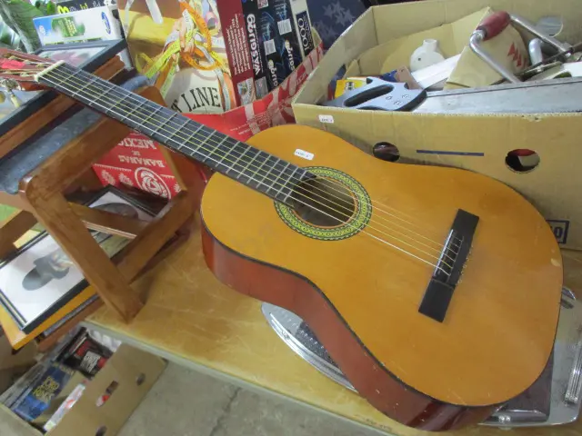 Guitar Image 1++