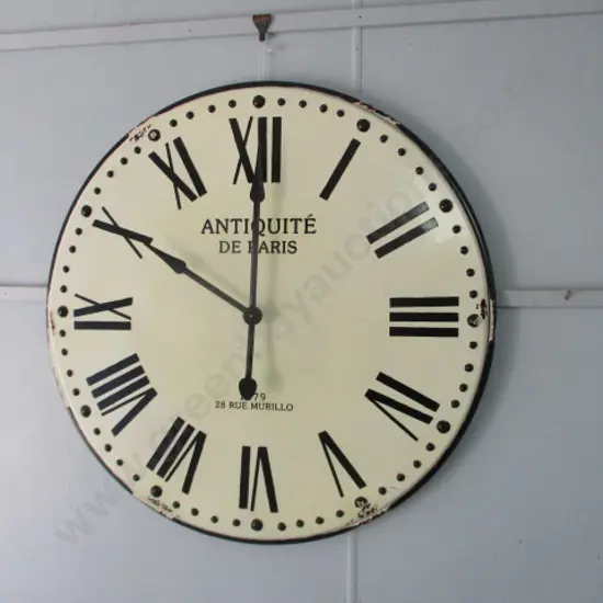 Huge Clock