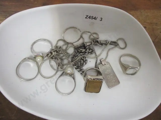 Tray Silver Image 1++
