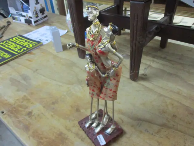African Figurine Image 1++