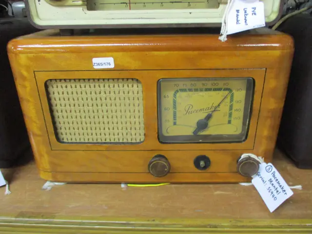 3 Pacemaker Radio Image 1++