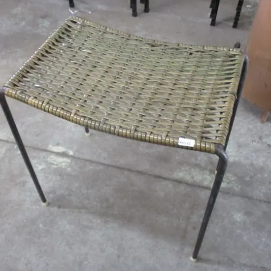 Retro Stool