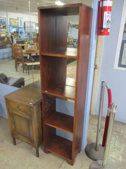 Display Shelf Image 1++