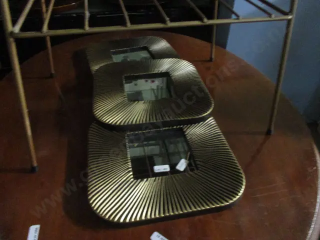 3 Small Mirrors Image 1++