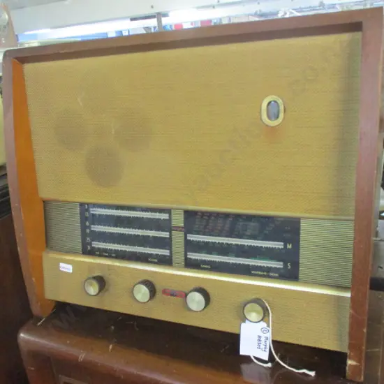 2 Murphy Radio
