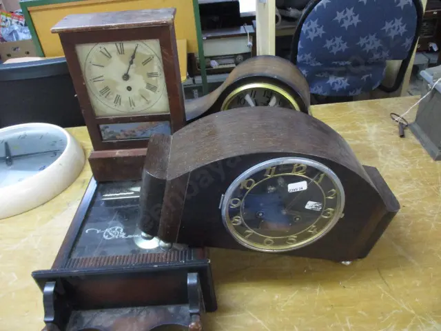 Clocks Image 1++