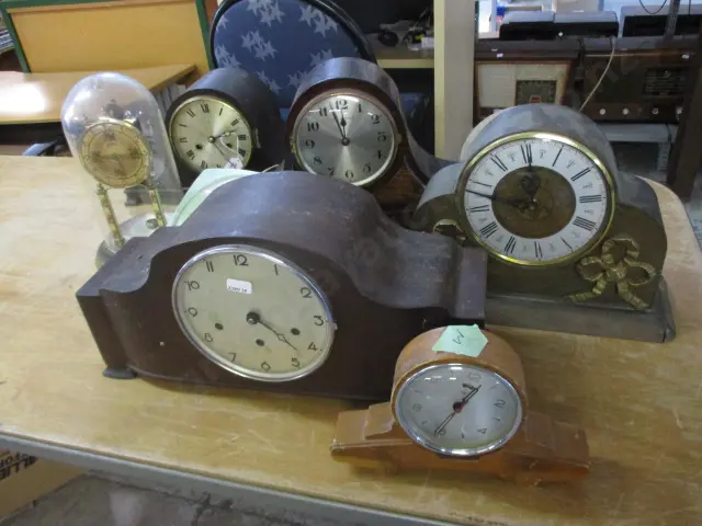Clocks Image 1++