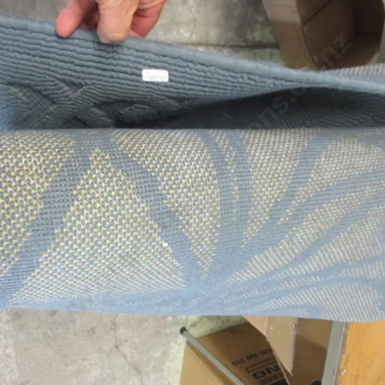 Rug