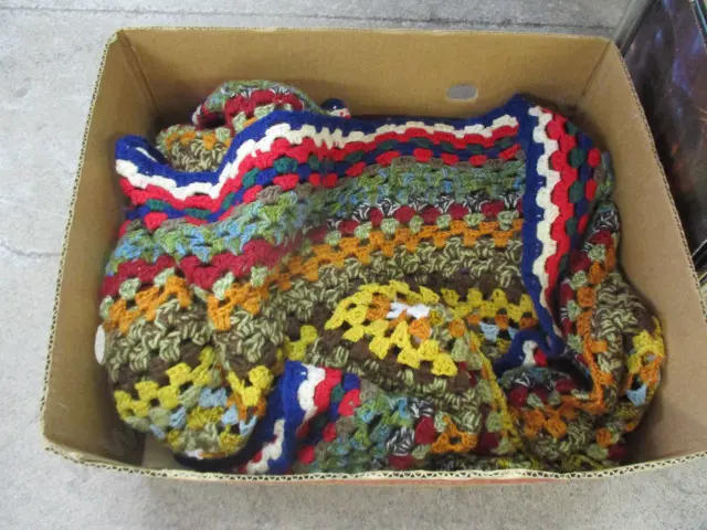 Knee Rugs Image 1++