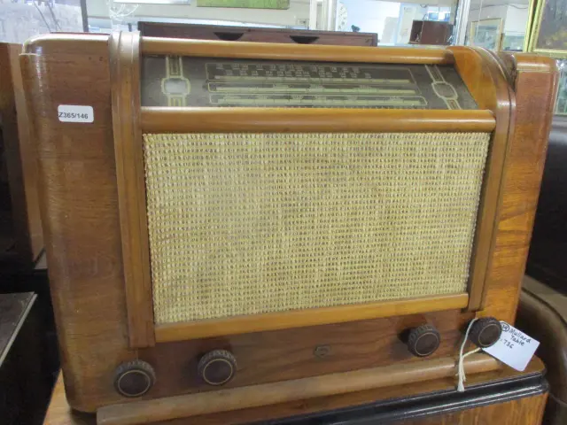 139 Mullard Radio Image 1++