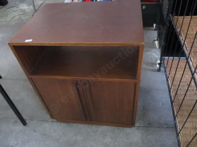Record Cabinet Image 1++