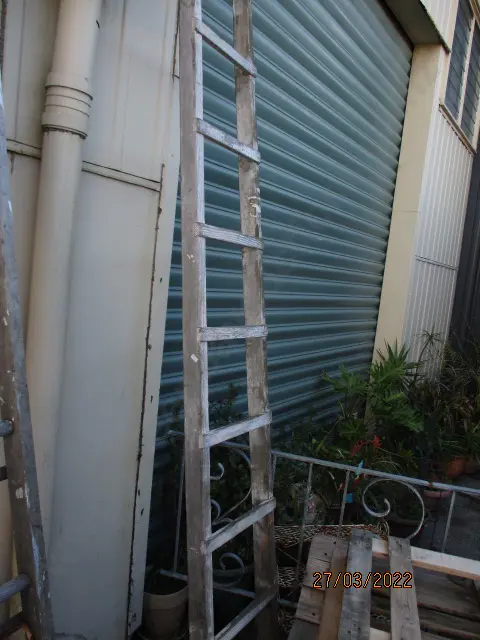 Ladder Image 1++