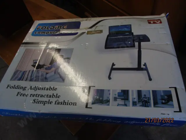 Folding Desk Image 1++