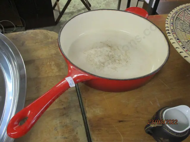 Enamel Pan Image 1++