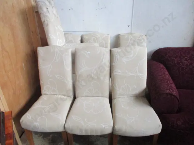 7 Dining Chairs Image 1++