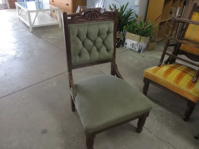 Colonial Chair Image 1++