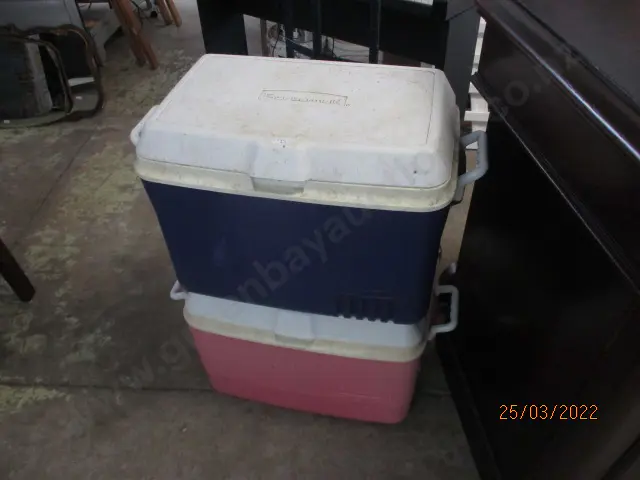 2 Chilly Bins Image 1++