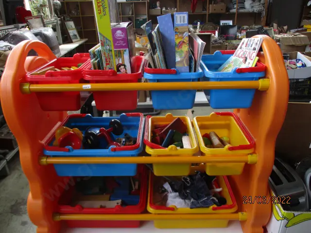 Toy Centre Image 1++