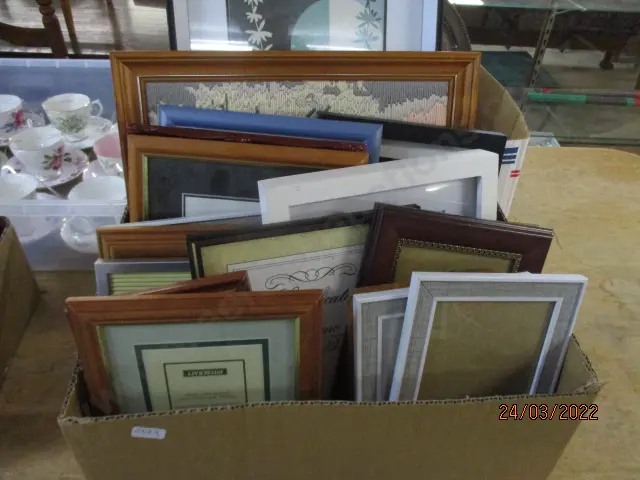 Frames Image 1++
