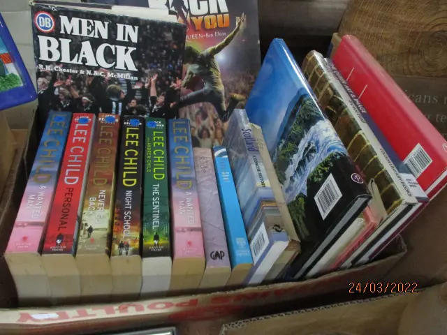 Books Image 1++