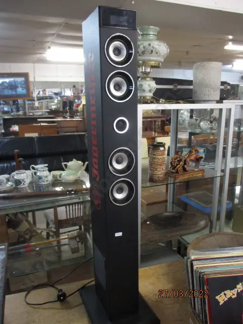 Speaker Image 1++