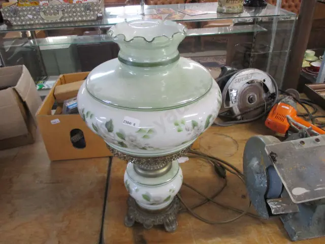 Table Lamp Image 1++