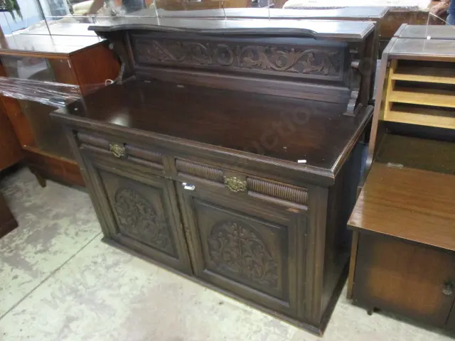 Carved Buffet Image 1++