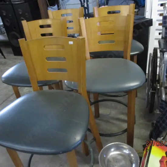 5 Stools