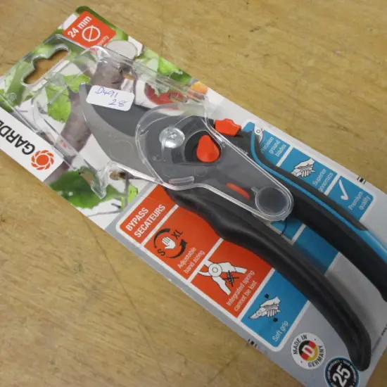 Pruner