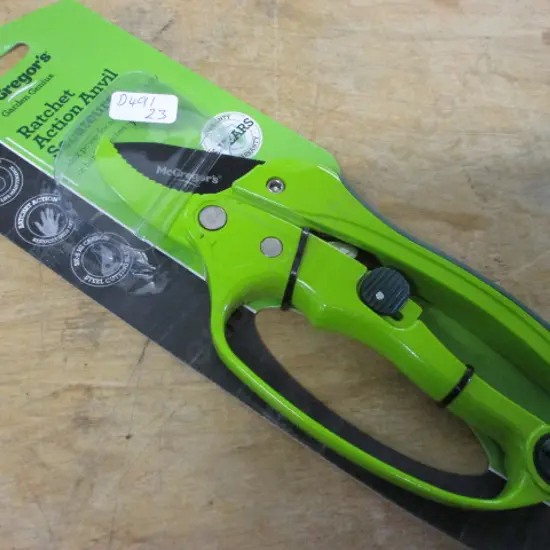 Pruner
