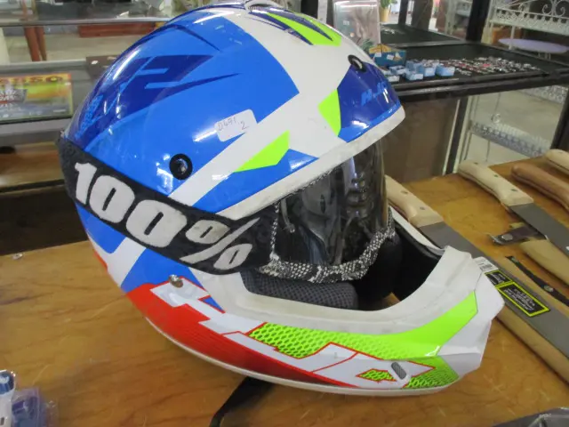 Helmet Image 1++