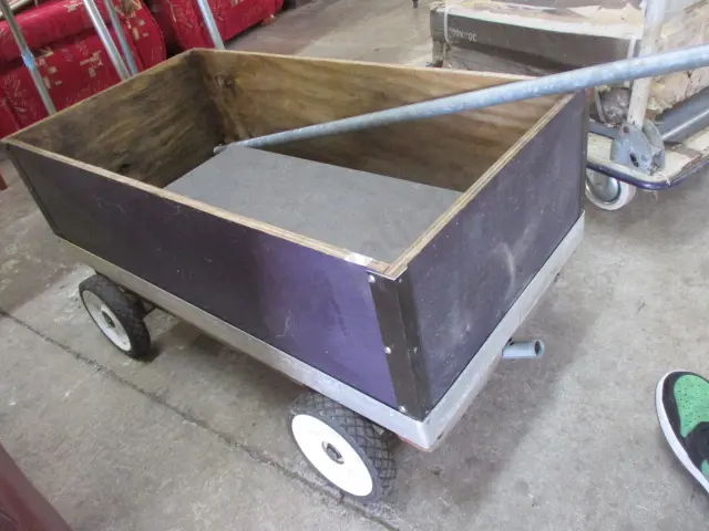 Trolley Image 1++