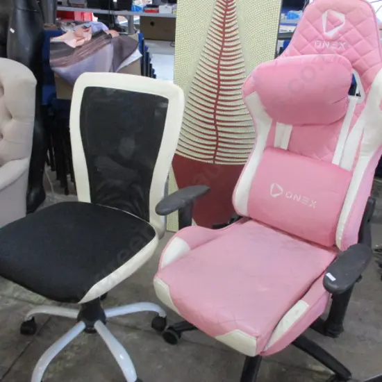 2 Chairs