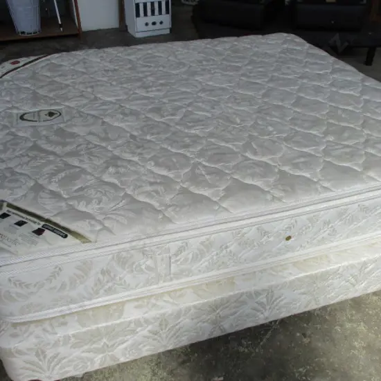 King Bed