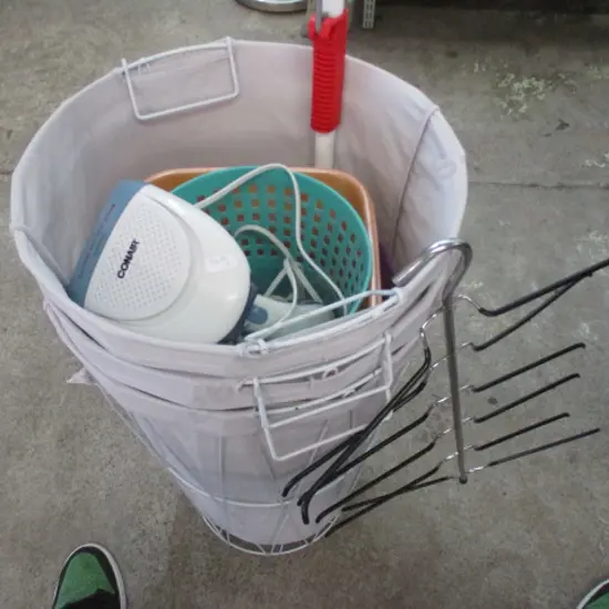 Hamper