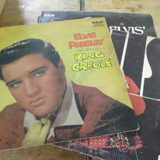 Elvis Lps