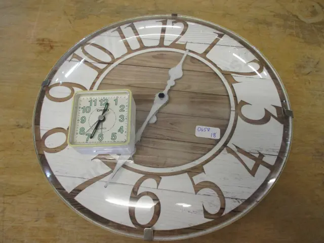 2 Clocks Image 1++