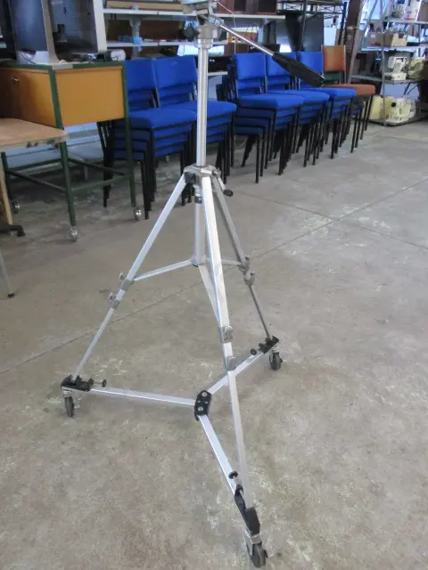 Tripod Image 1++