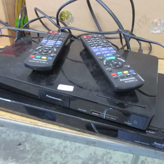 2 Dvd Players