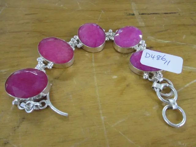 Bracelet Image 1++